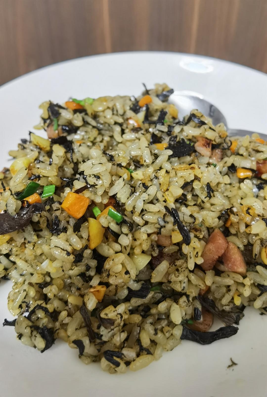 梅干菜炒饭