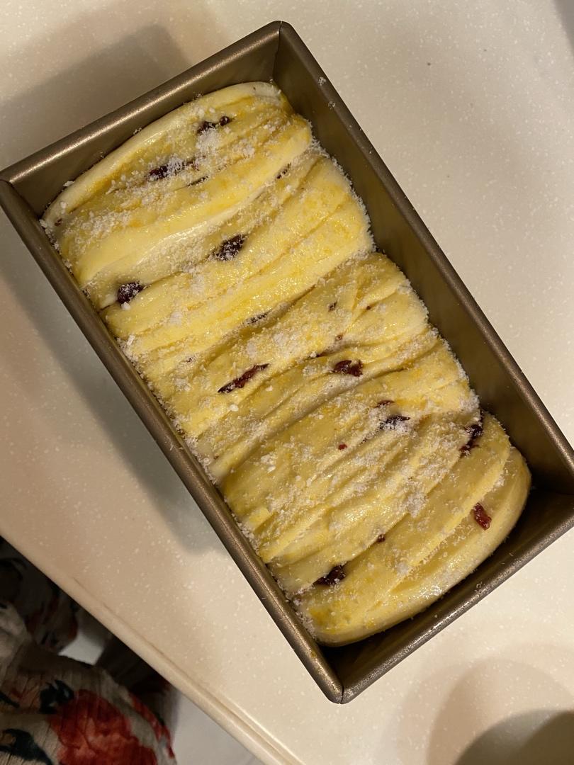 手撕蔓越莓炼乳吐司