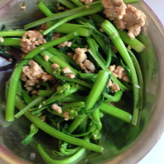 肉沫炒菜心