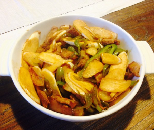 茭白炒肉片