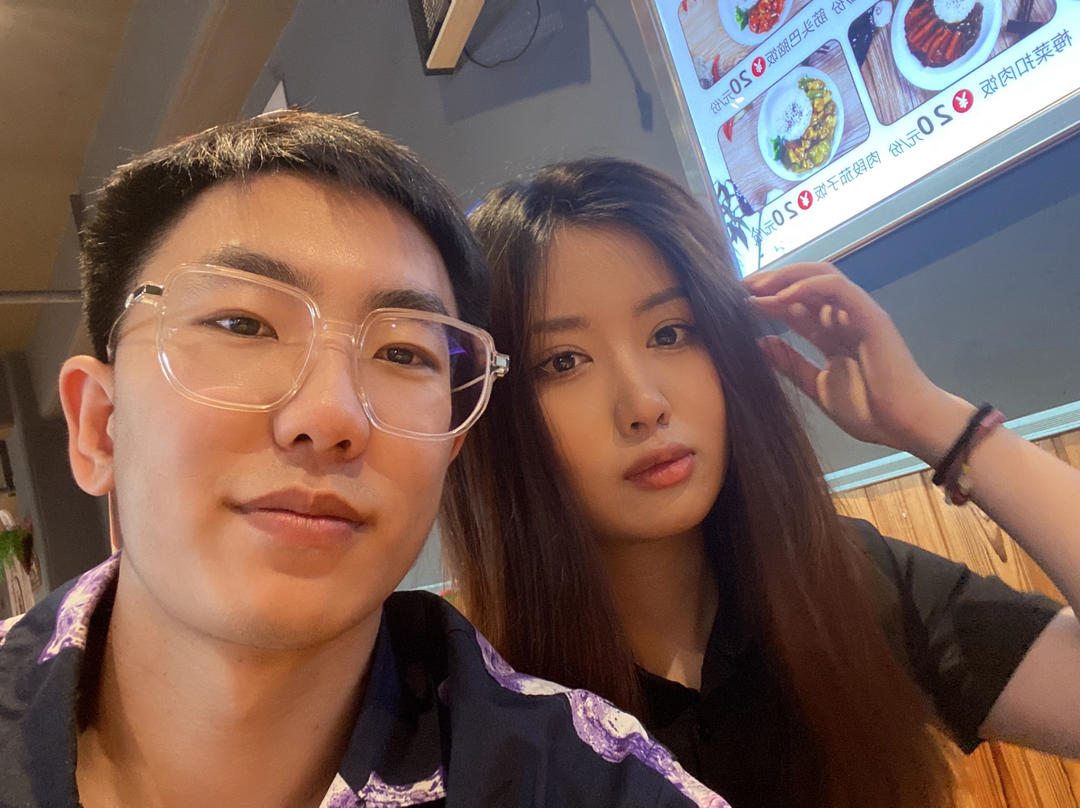 王伟的专属小厨娘