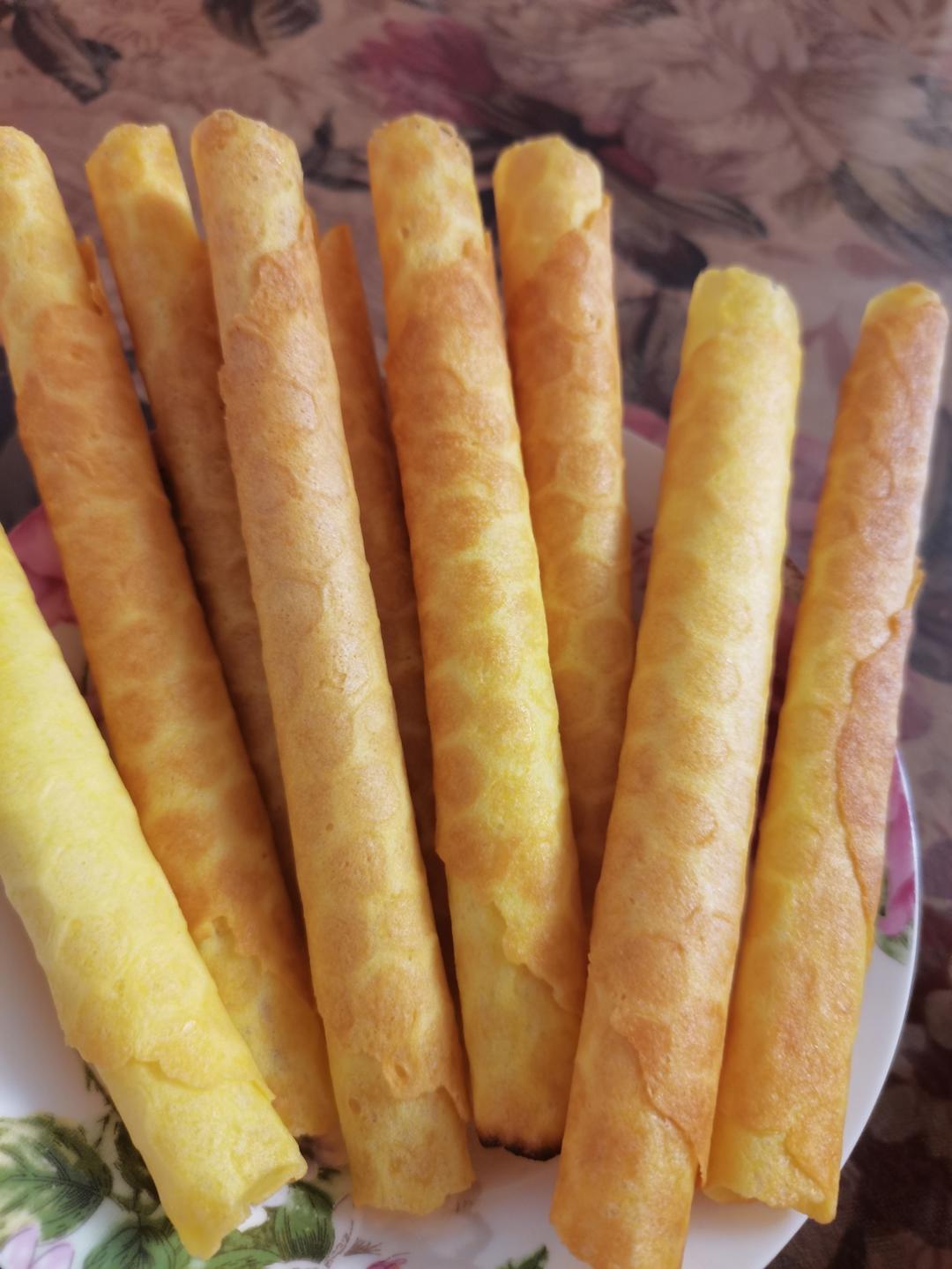 酥掉一地渣的原味蛋卷，薄如蝉翼很好卷