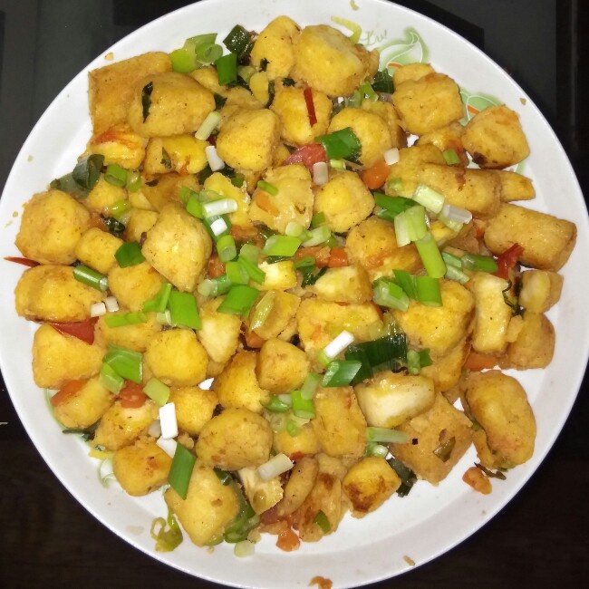 西红柿炒馒头粒