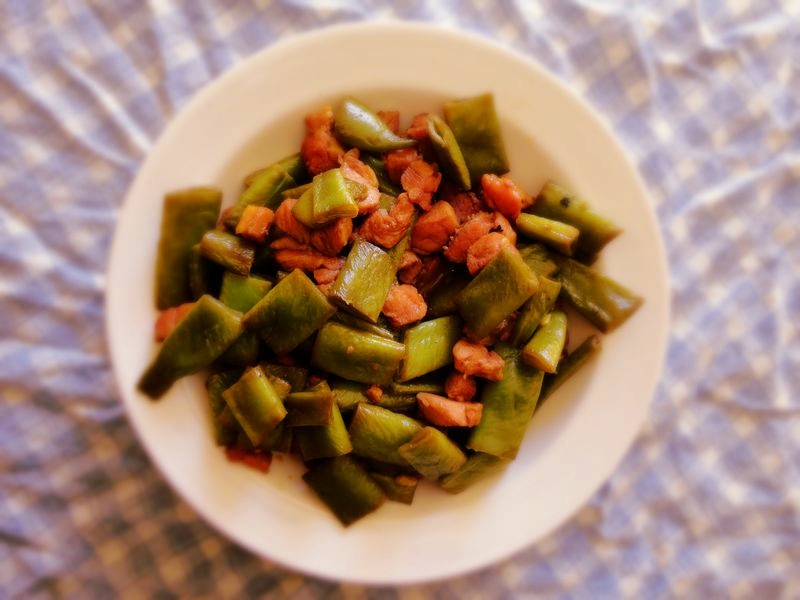 豆角炒肉