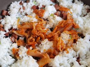 肉班长午餐肉韩式泡菜炒饭的做法 步骤9