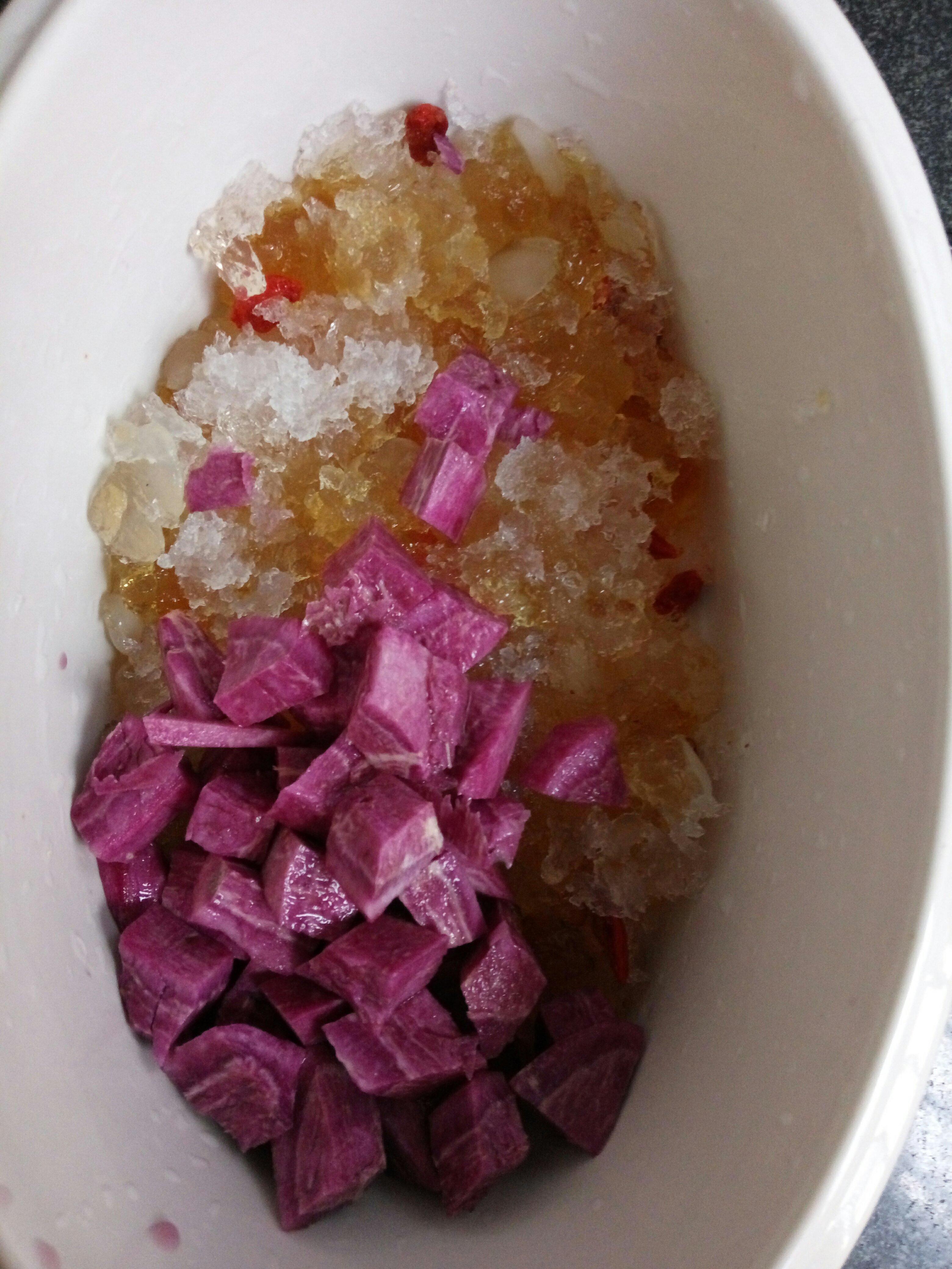 桃胶雪燕皂角米炖紫薯的做法 步骤4