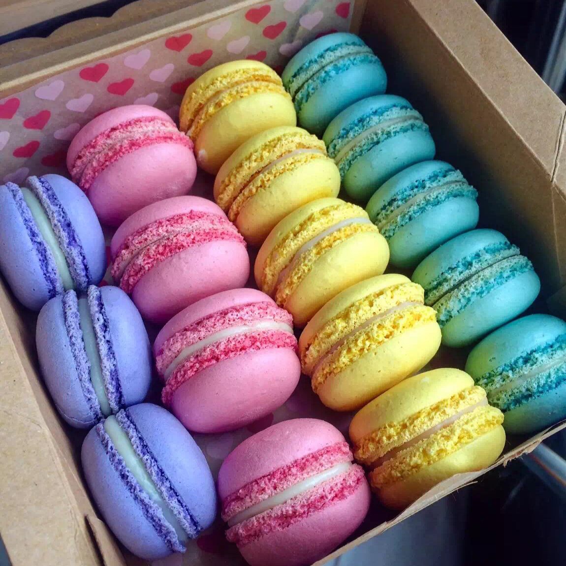 马卡龙(杏仁蛋白糖饼)