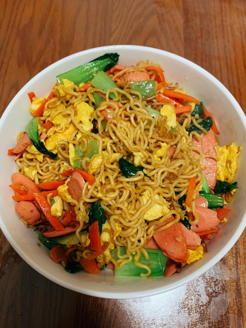 春雪09做的秒杀路边摊的炒方便面