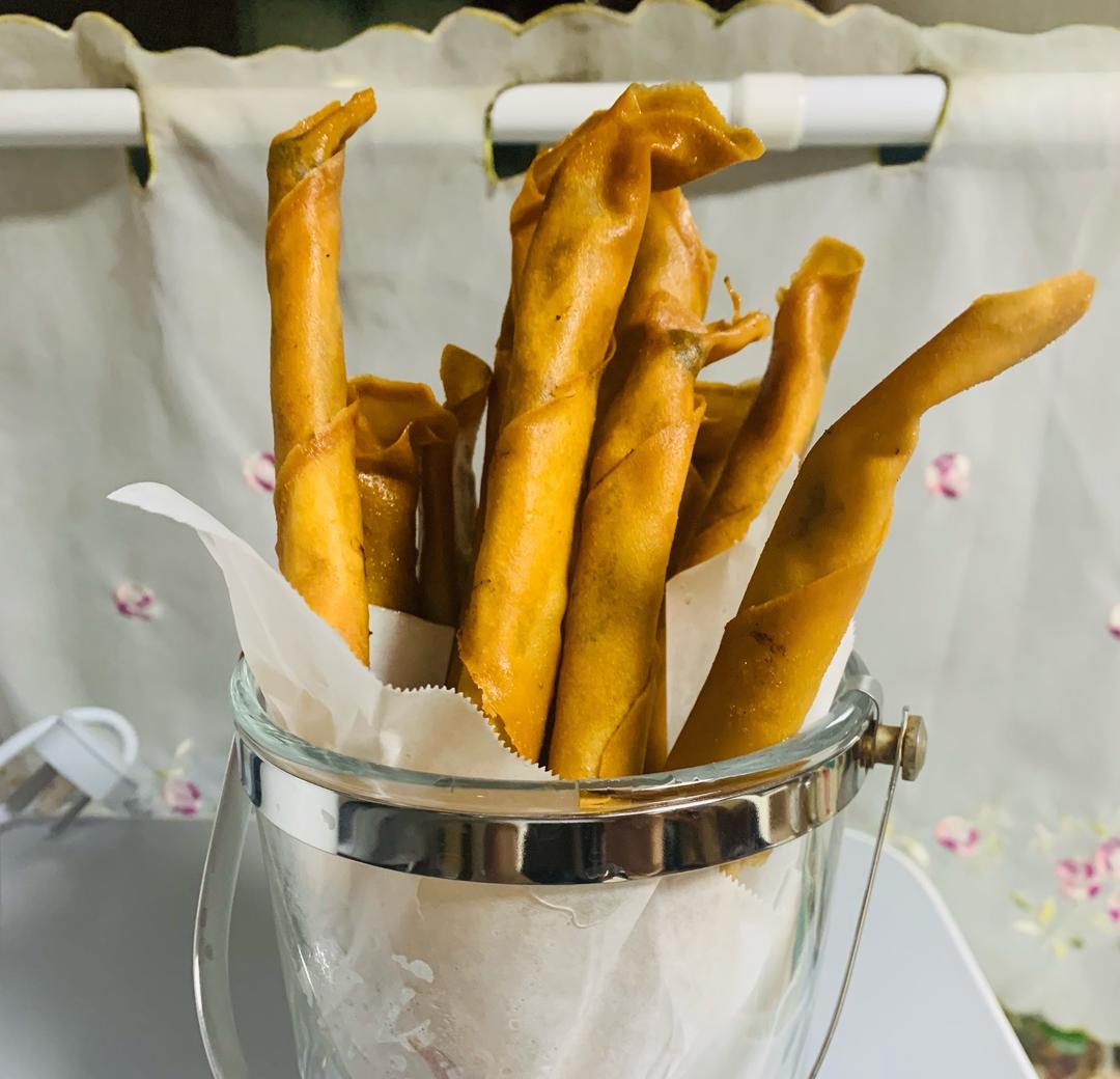 豆沙春卷（笔杆春卷）的做法