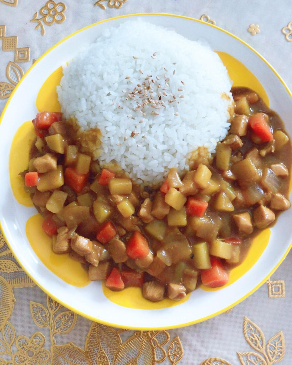 咖喱鸡肉饭