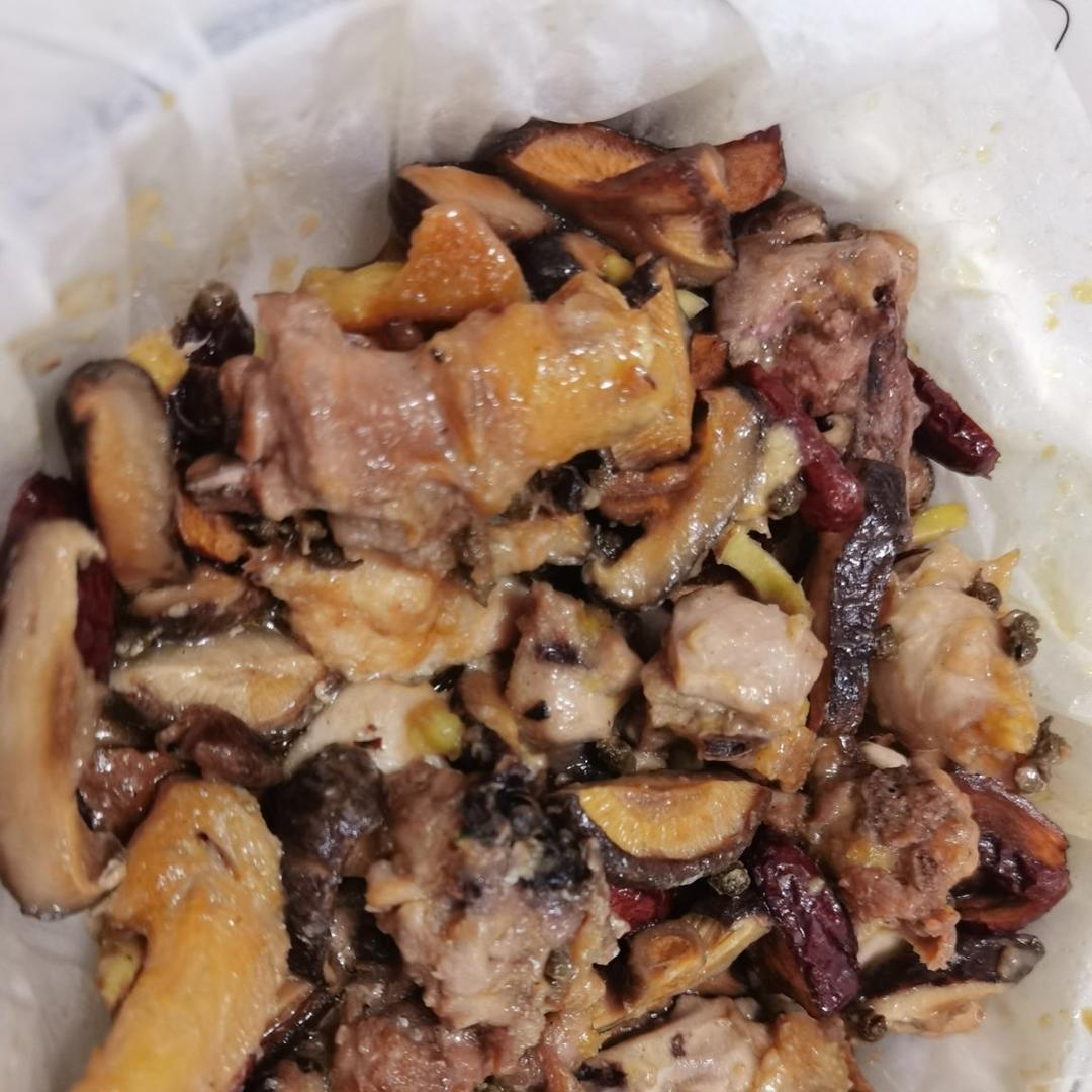 地道广东味——虫草花蒸鸡