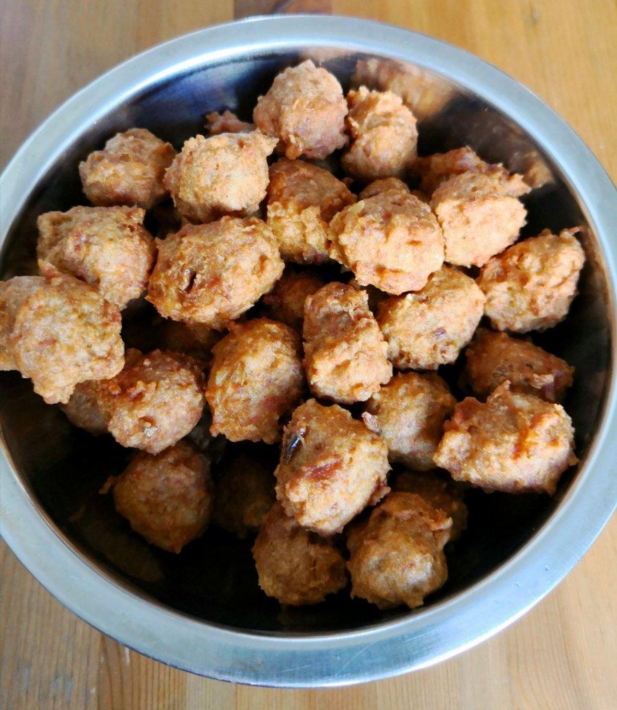 不加馒头的油炸肉丸子
