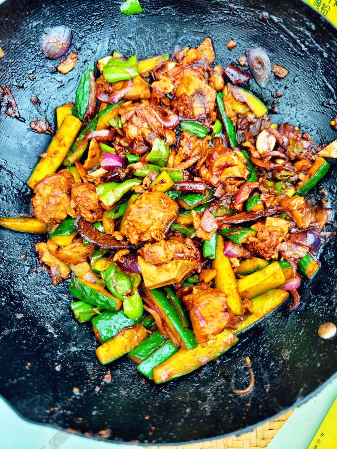 正宗干锅排骨的做法