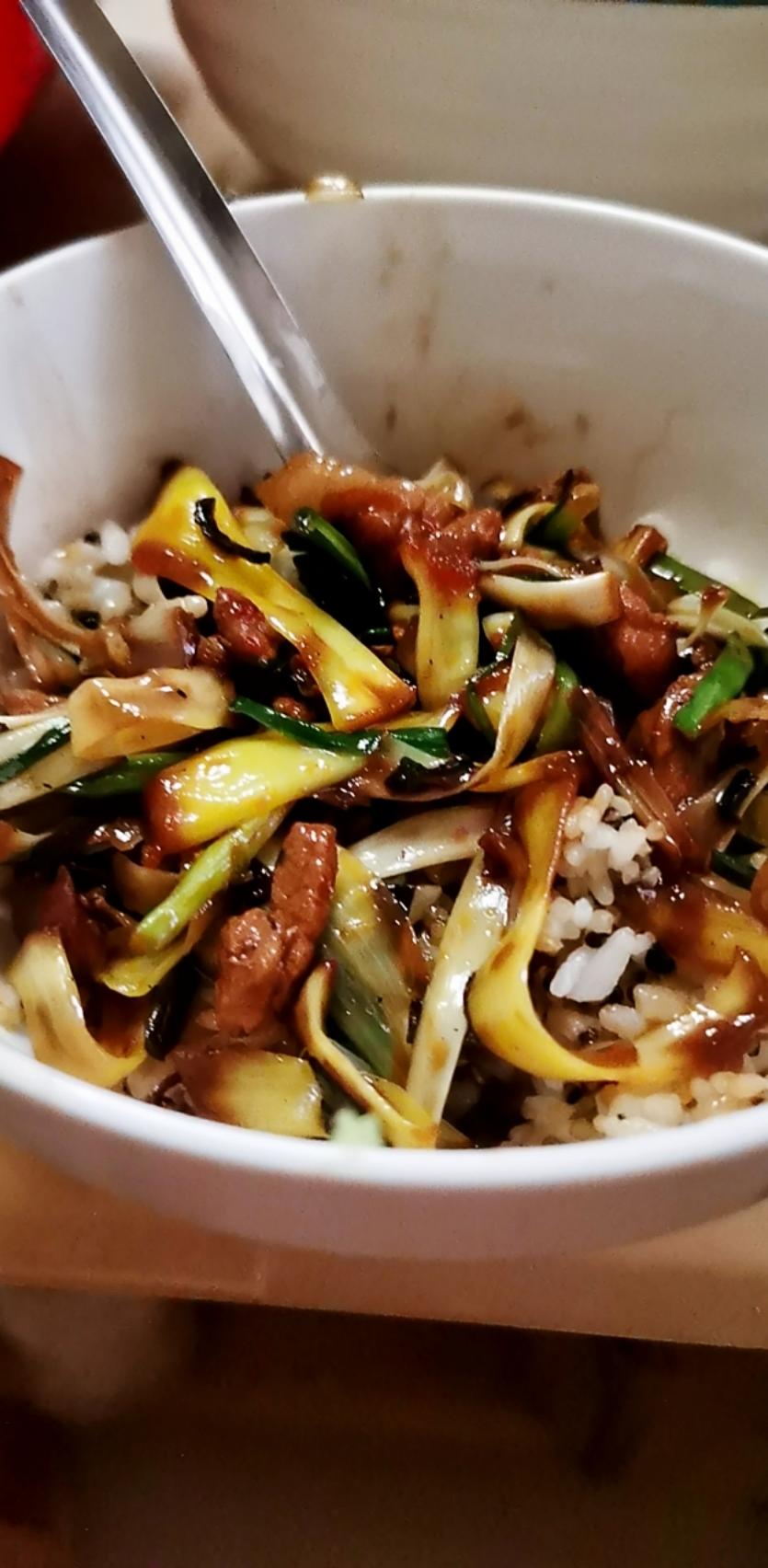 🌸菠萝蜜丝炒肉
