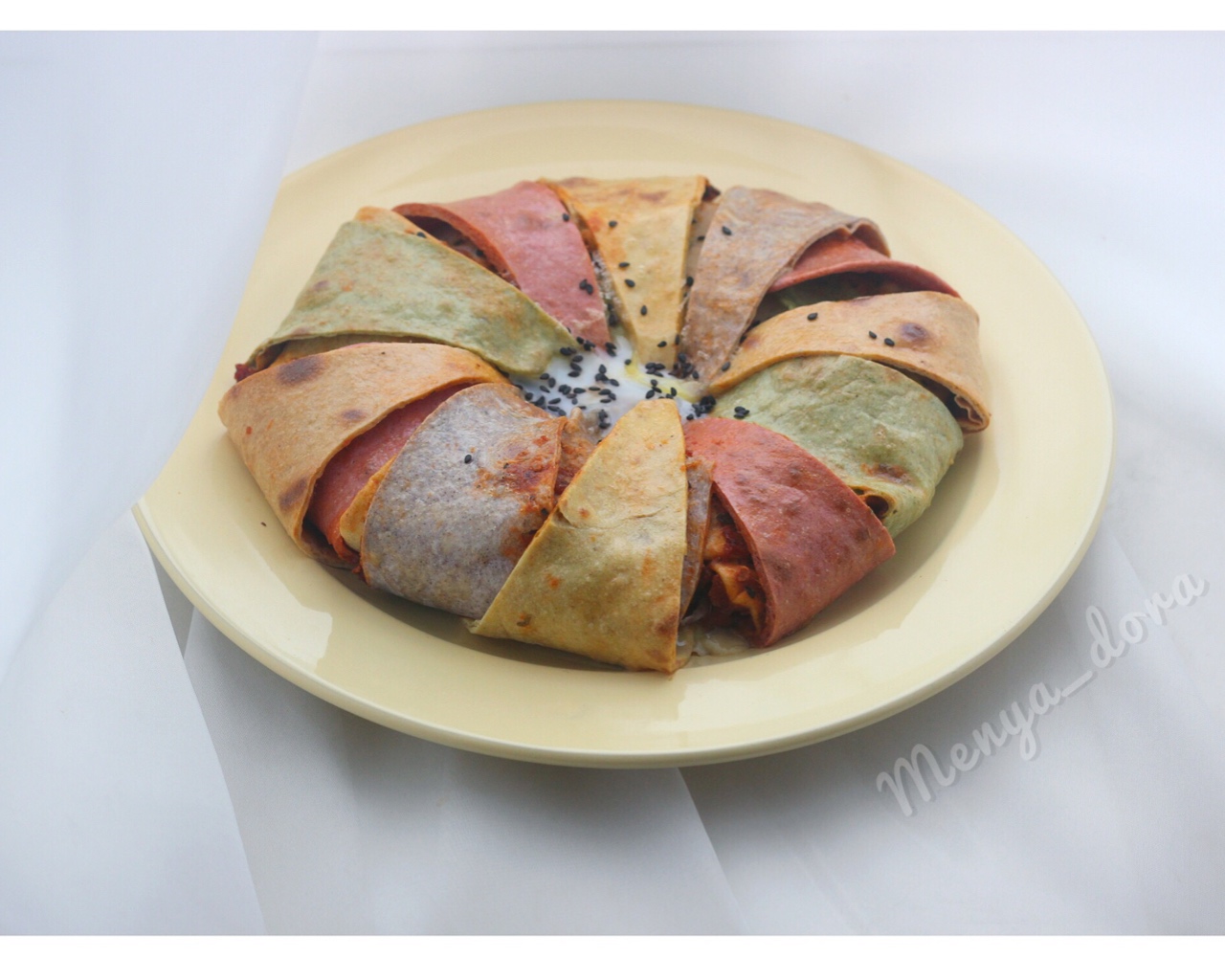 🏵花环卷卷披萨—墨西哥卷饼皮版『玩转Tortilla』的做法
