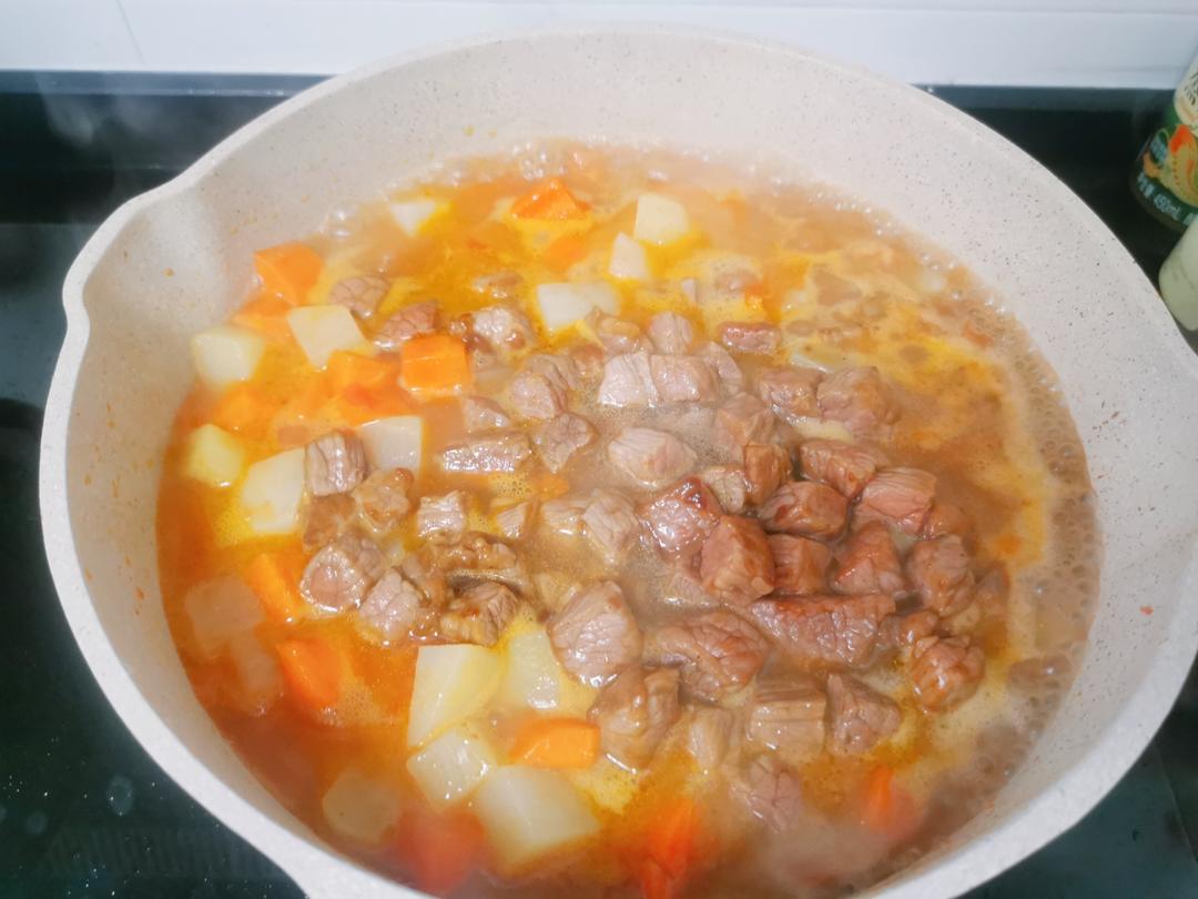 减肥减肥～一碗牛肉汤搞定晚饭