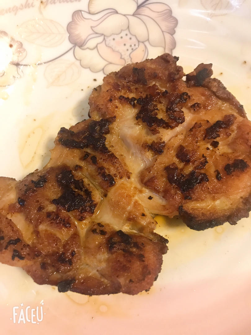 香煎鸡腿肉