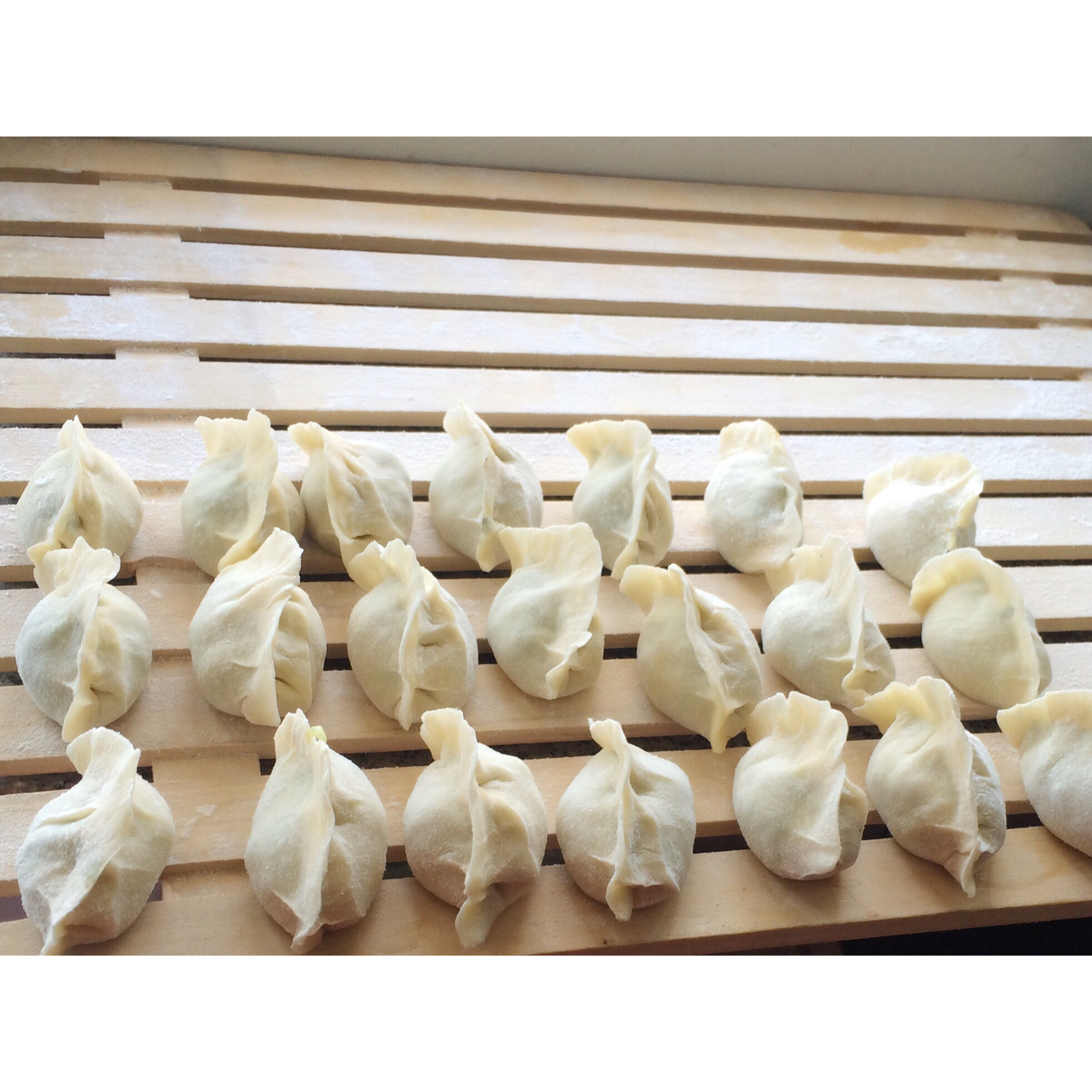 韭菜鸡蛋虾仁三鲜饺子