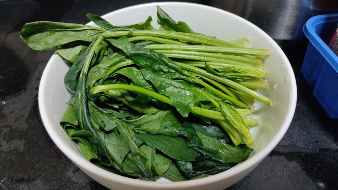 清炒菠菜胡萝卜丝