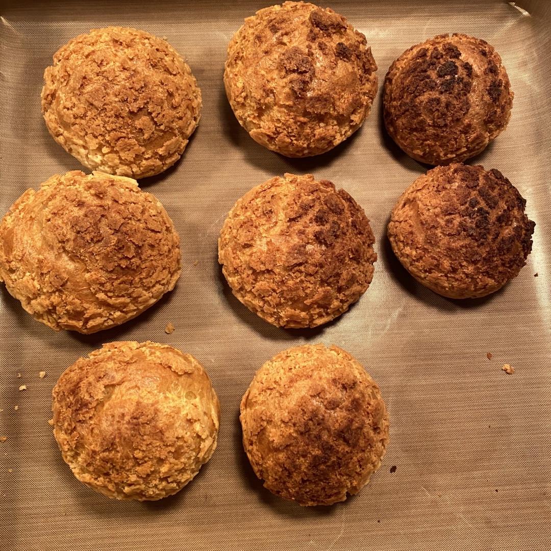 一口就爆浆的卡士达酥皮泡芙