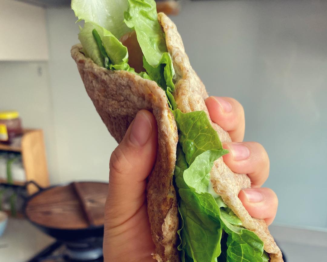 生酮鸡蛋灌饼卷饼