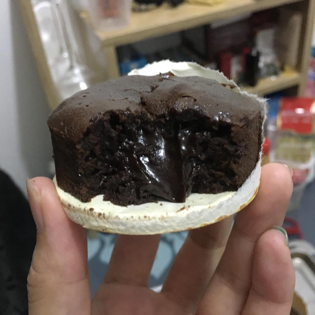 布朗尼杯子蛋糕