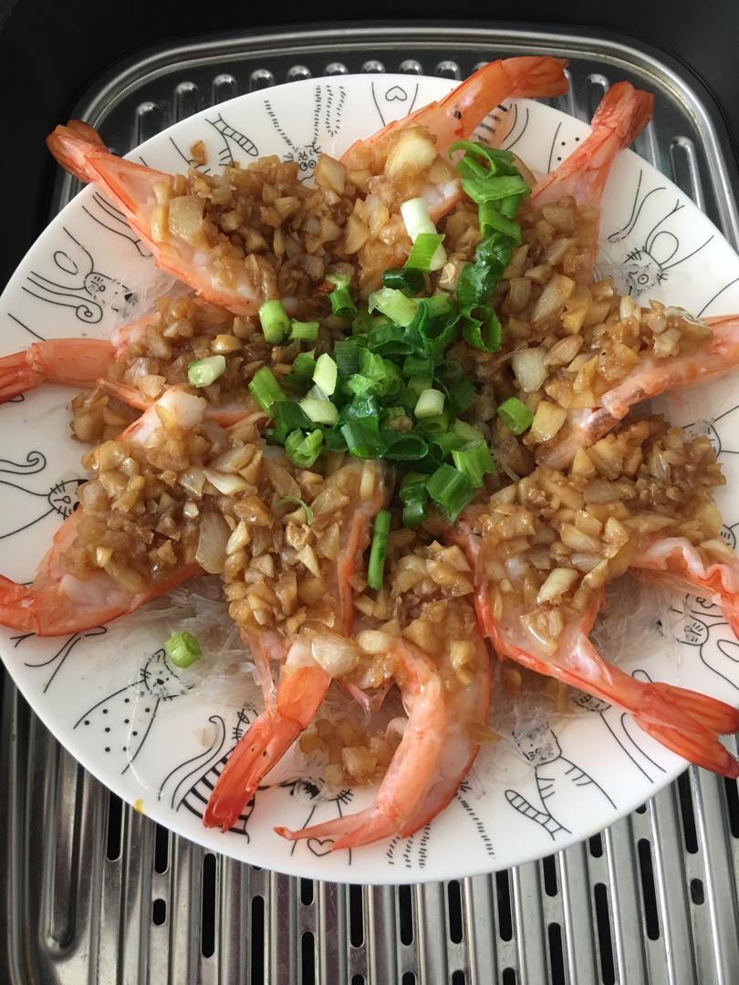 【蒜蓉粉丝蒸虾】