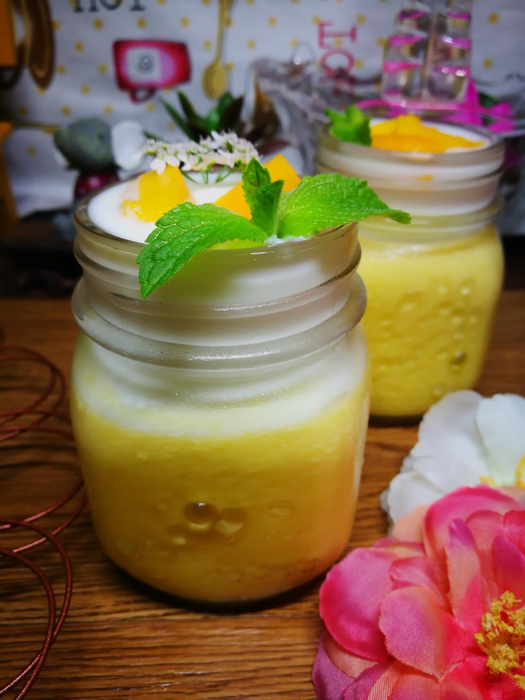 戴指环的猫做的芒果布丁