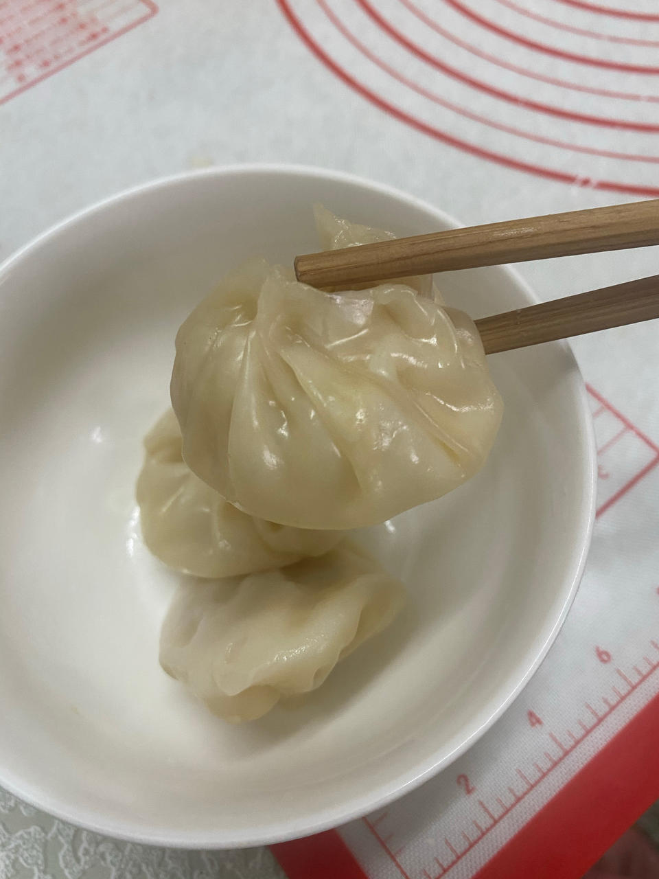 开封传统灌汤小笼包～汤汁饱满，不放皮冻更健康