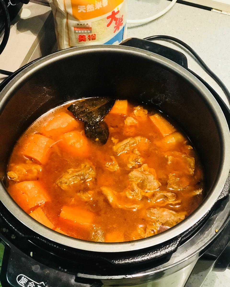 番茄炖牛腩 Chinese Beef And Tomato Stew