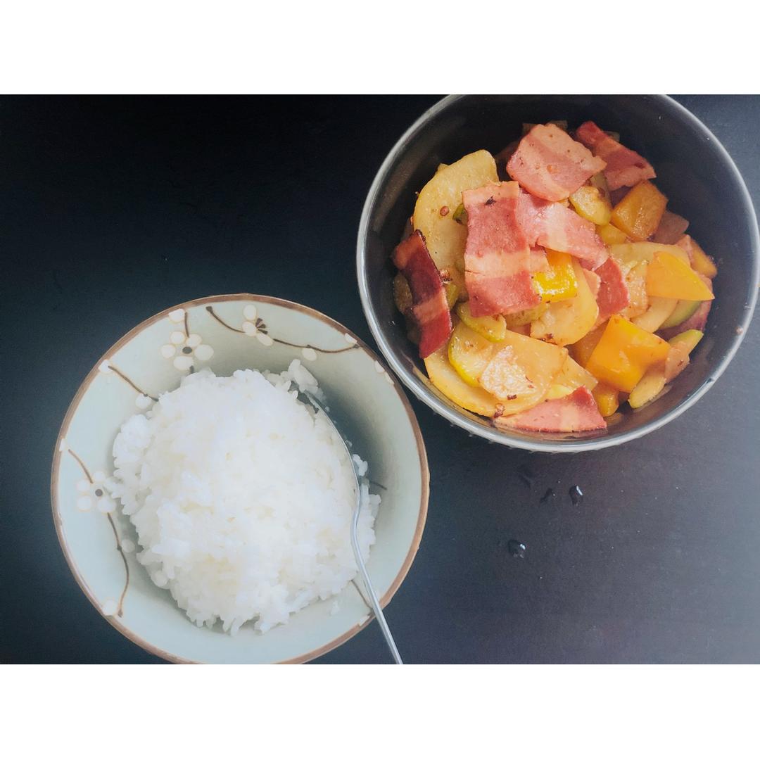 培根土豆胡萝卜片
