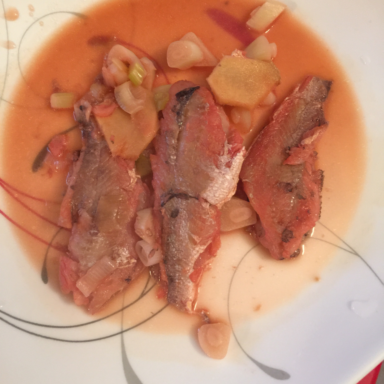 红烧黄鱼—鱼皮不破的小窍门