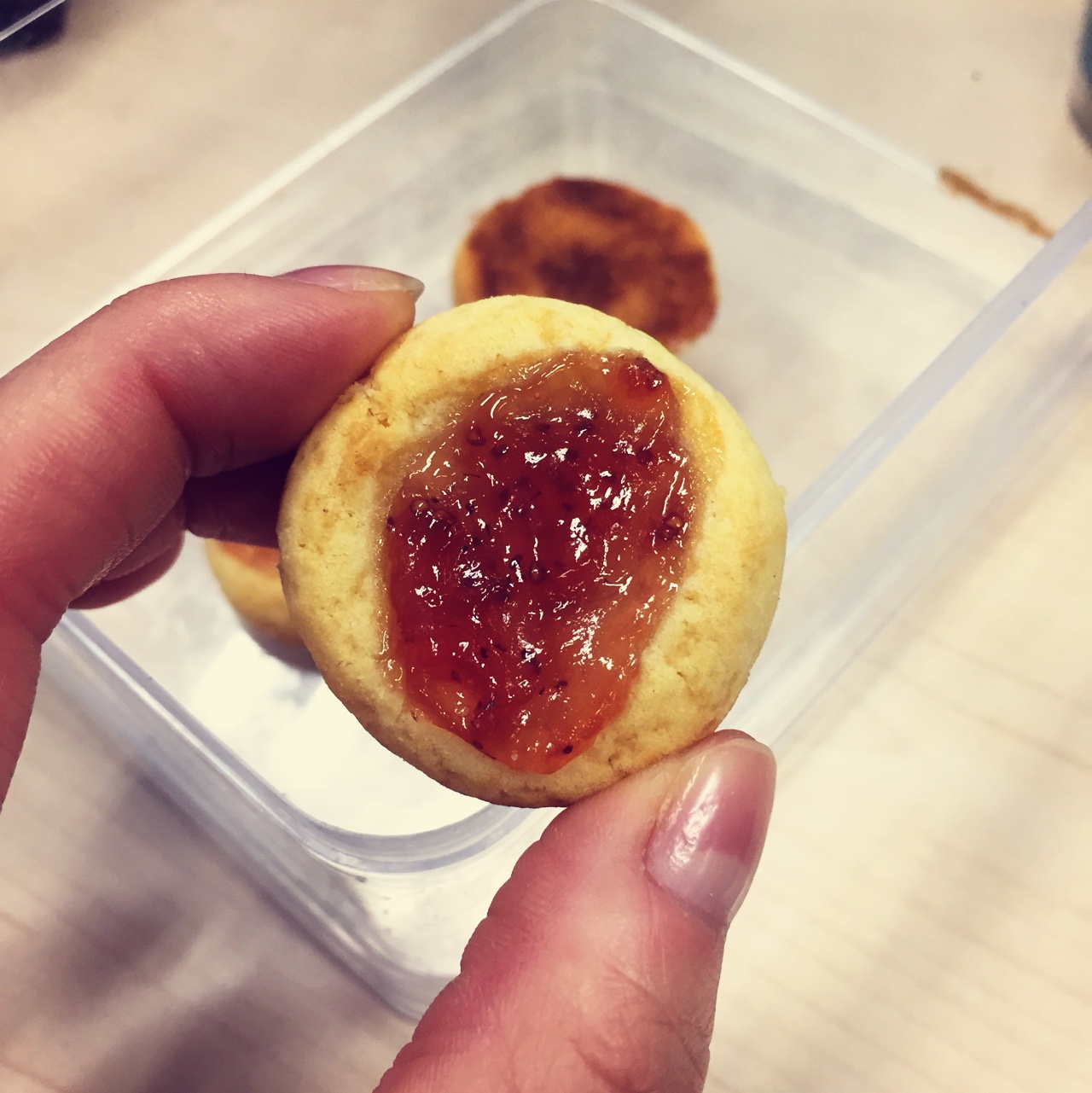 特浓奶香果酱酥饼