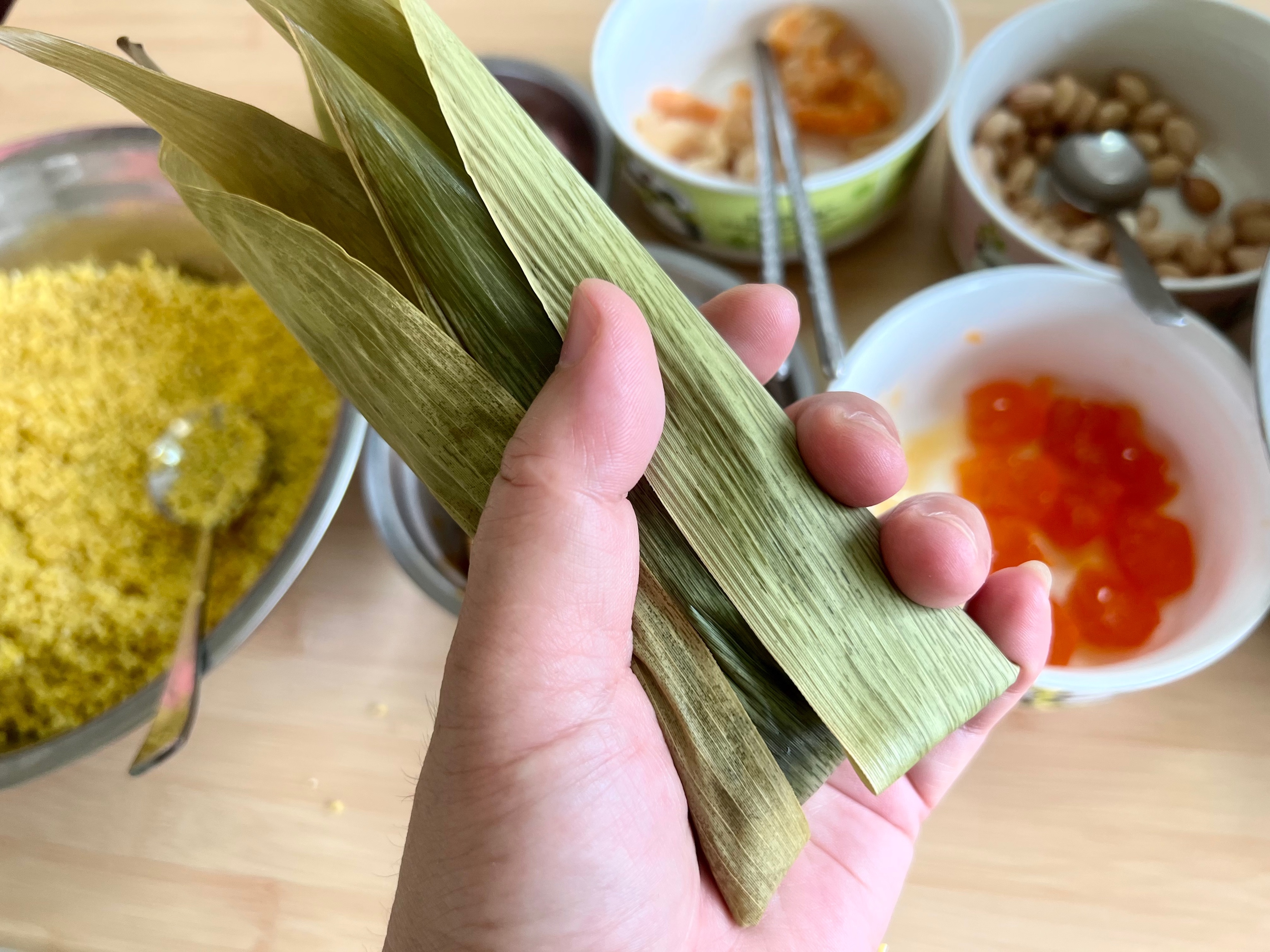 大黄米咸肉粽的做法 步骤13