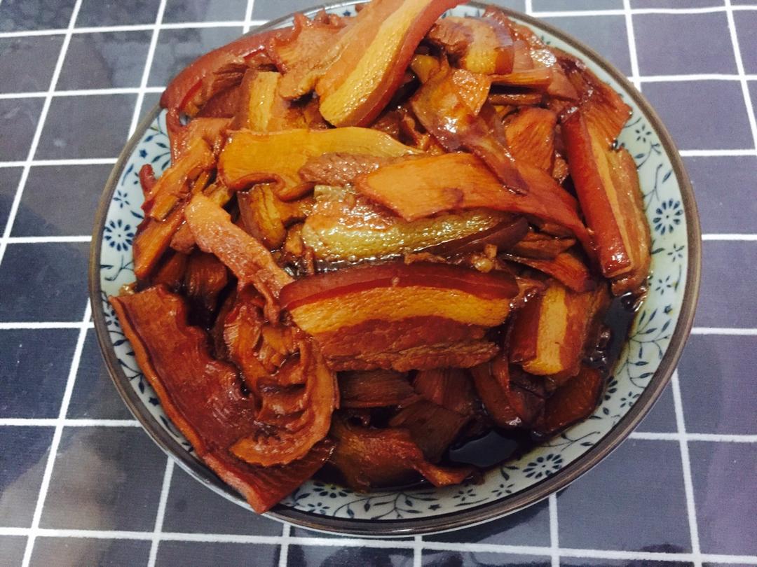 老饶家丨笋干烧肉