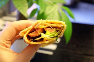 家庭版杂粮煎饼、自制薄脆的做法 步骤3