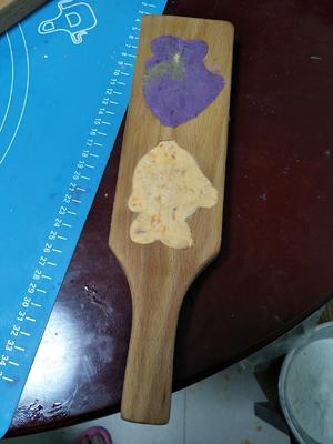 黄薯，紫薯豆沙饼的做法 步骤8