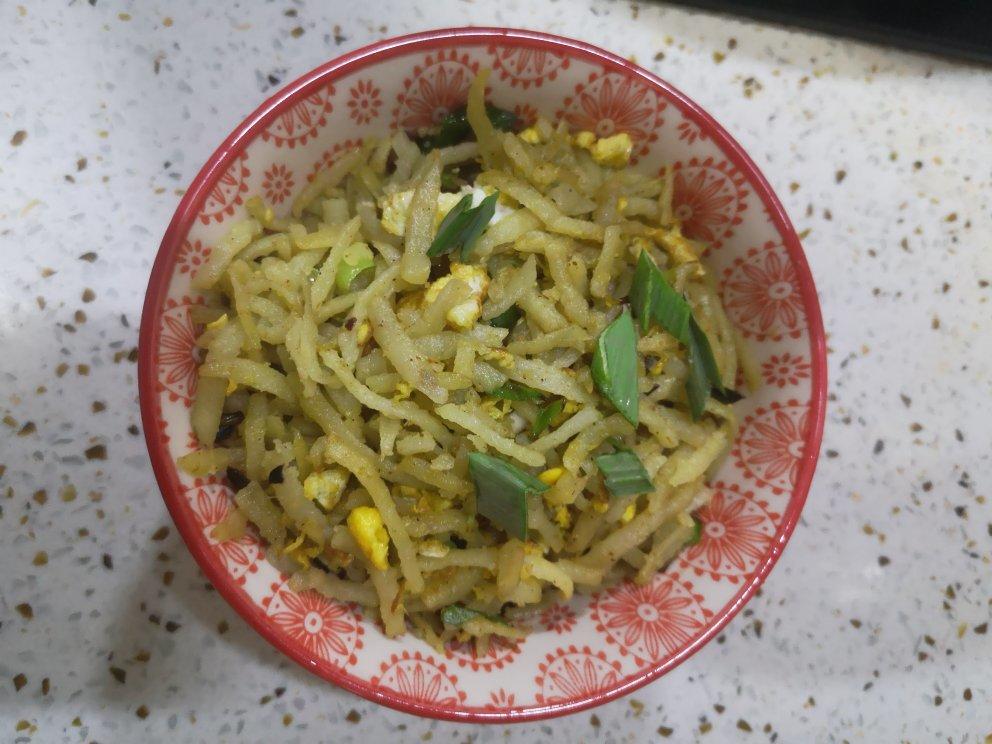 赛炒面的洋芋擦擦（土豆丝-炒不烂）