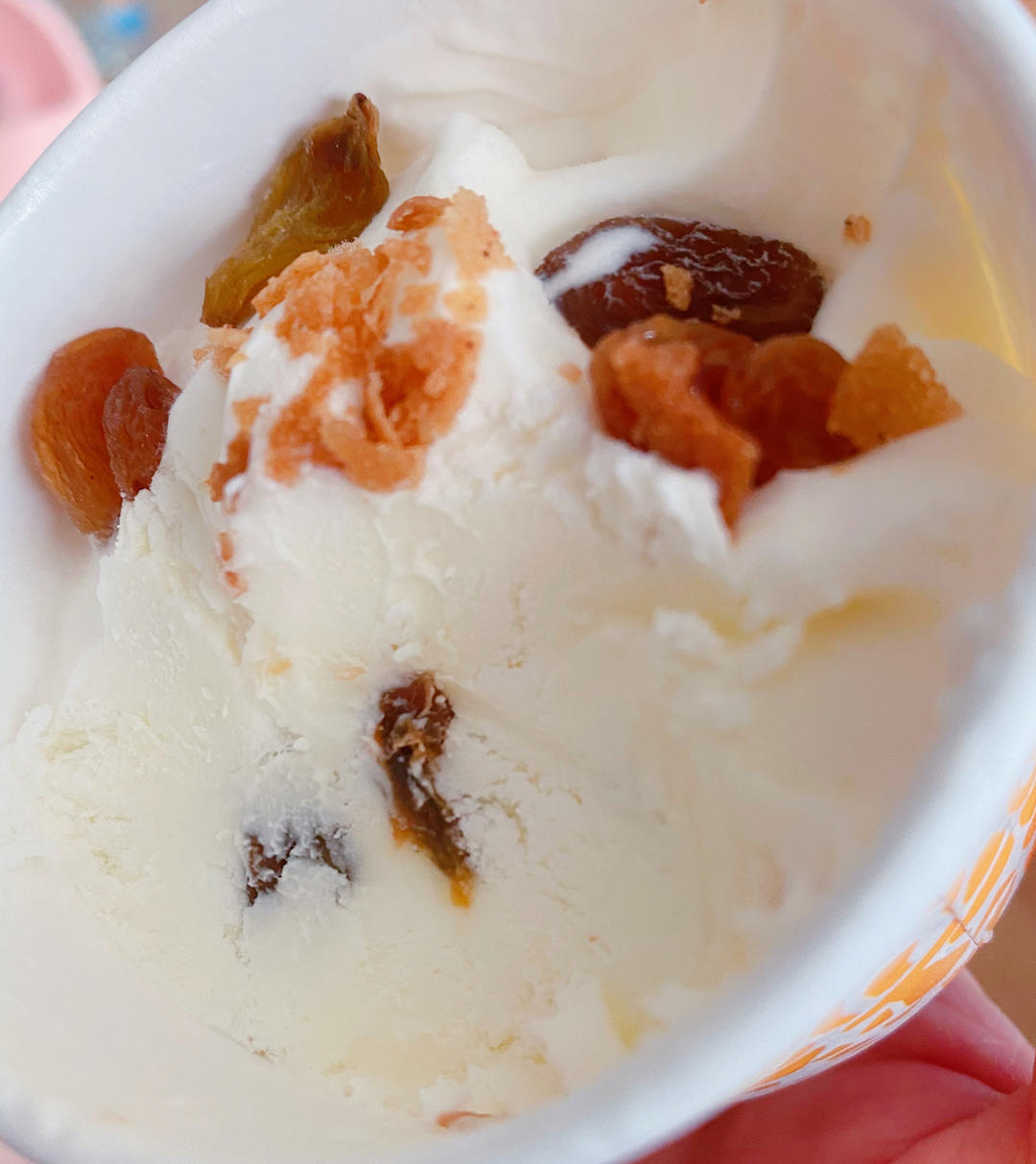 无生蛋🍦奶油冰激凌