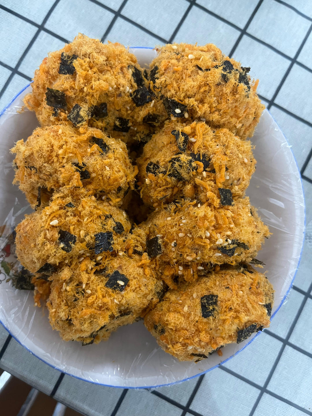 朋友都说比鲍师傅好吃的海苔肉松小贝