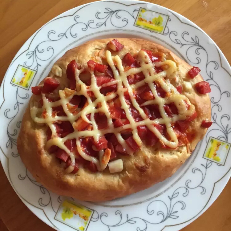 脆皮肠仔餐包