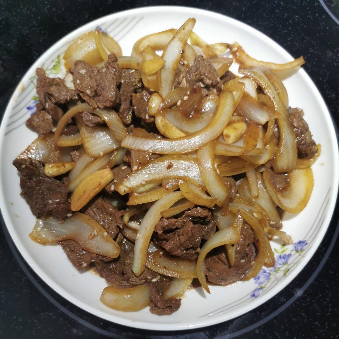 洋葱炒牛肉