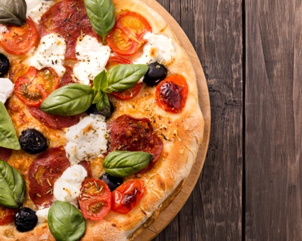 意大利厨师的披萨方的做法