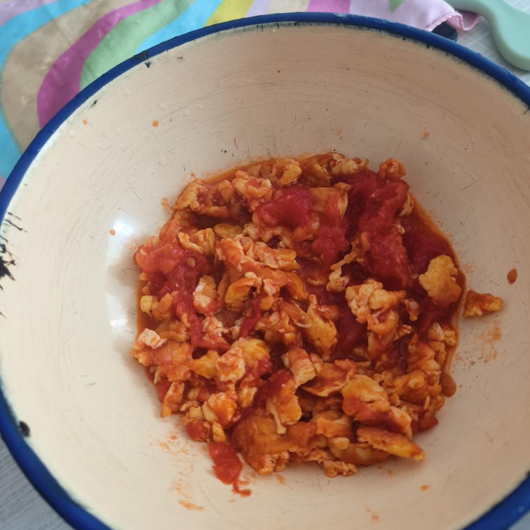 西红柿炒鸡蛋时，多加这一步，鸡蛋香嫩又入味