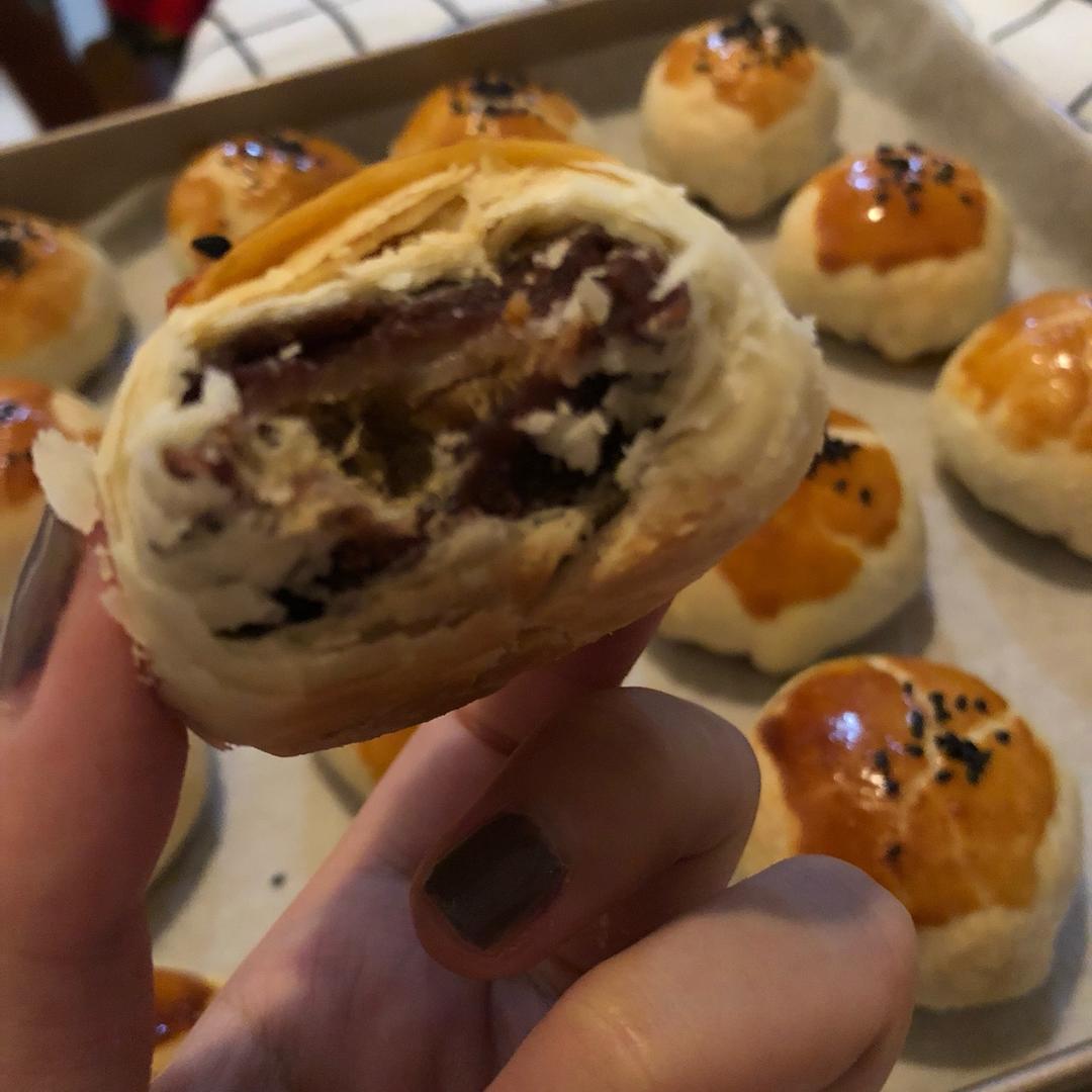 ㊙️网红麻薯肉松蛋黄酥🔥，好吃到爆‼️