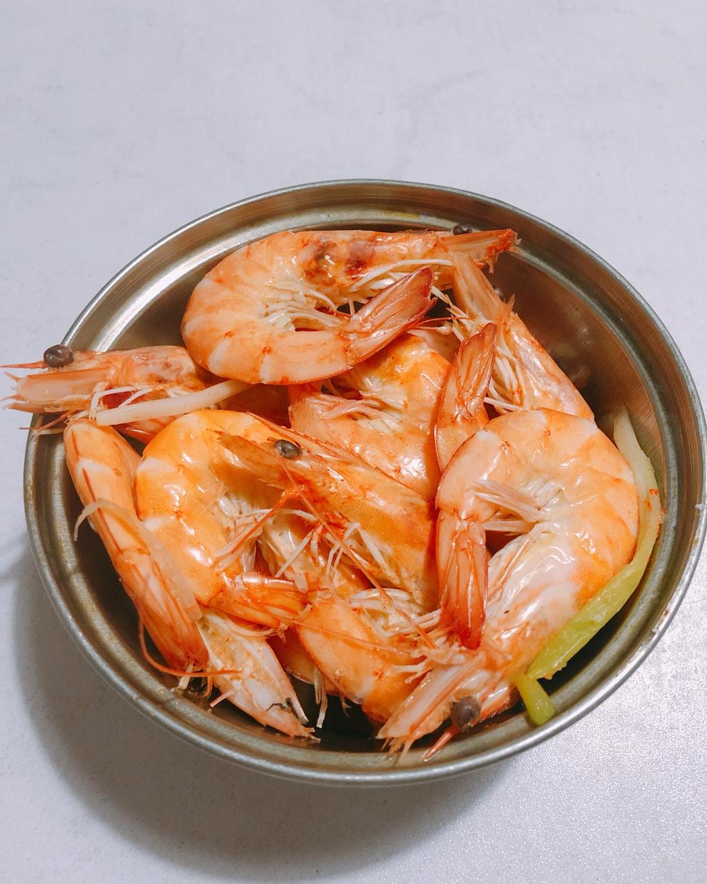 旭旭叨叨做的白煮大虾