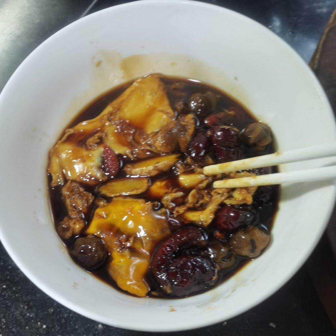阿胶黄酒炖蛋