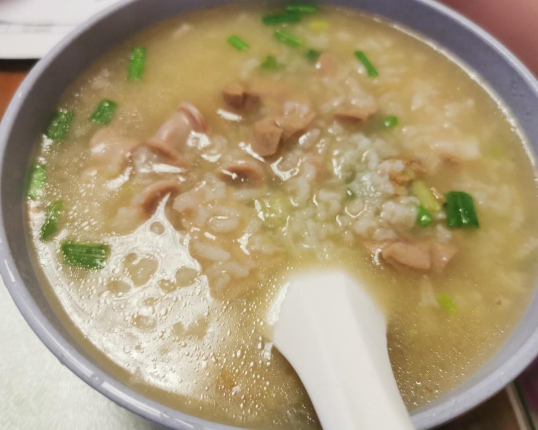 瘦肉粉肠猪腰粥