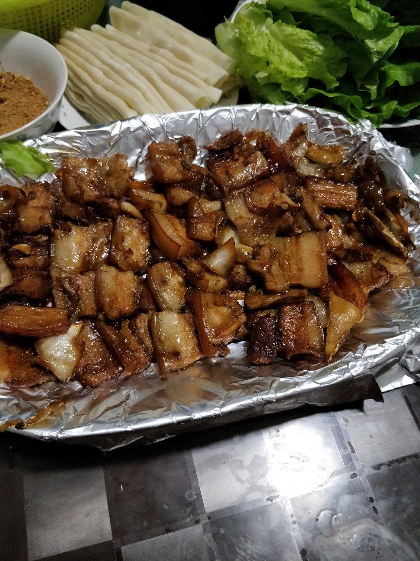 秘制烤五花肉（老好吃了）