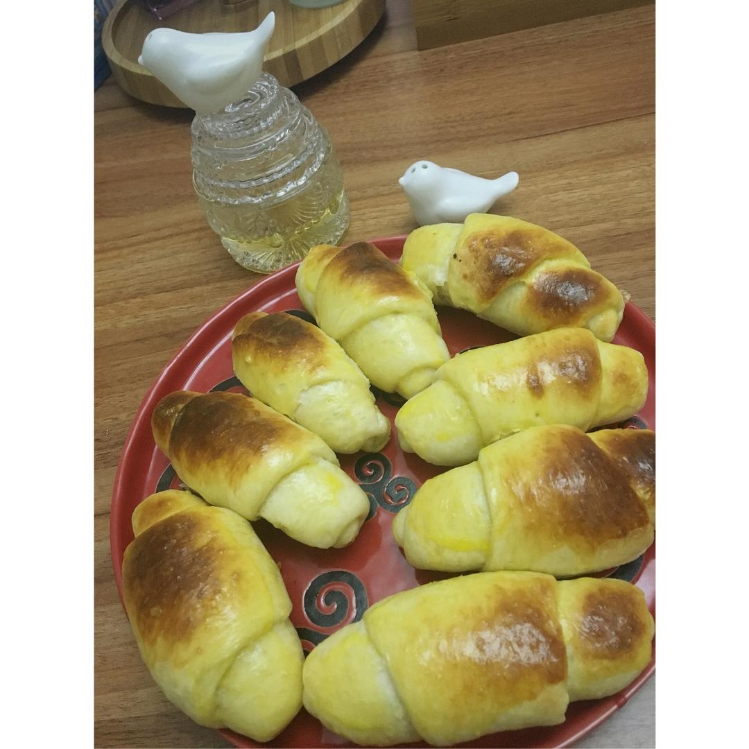 黄油面包卷